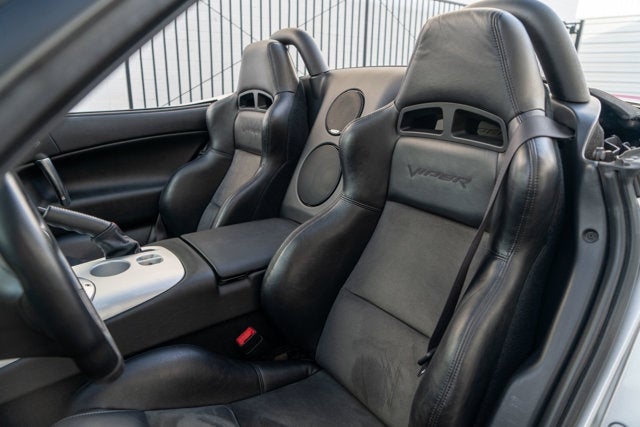 2003 Dodge Viper SRT-10