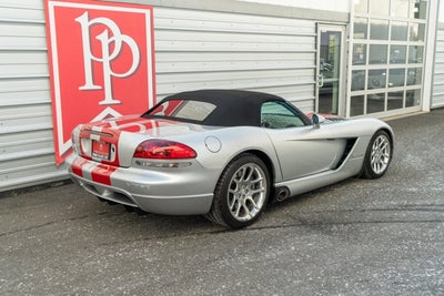 2003 Dodge Viper SRT-10