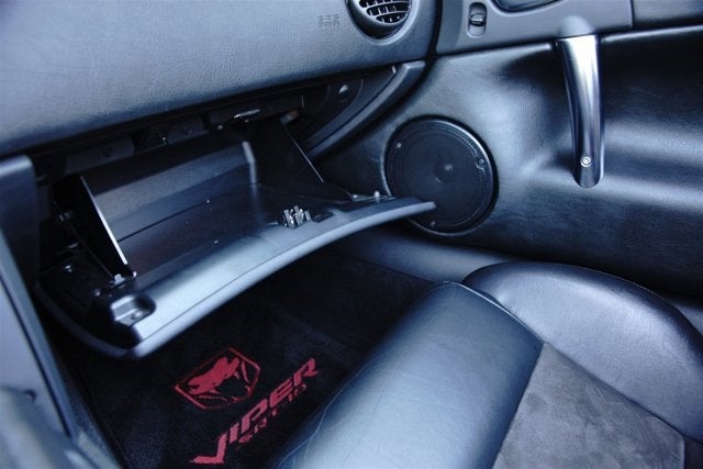 2003 Dodge Viper SRT-10