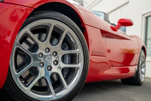 2003 Dodge Viper SRT-10