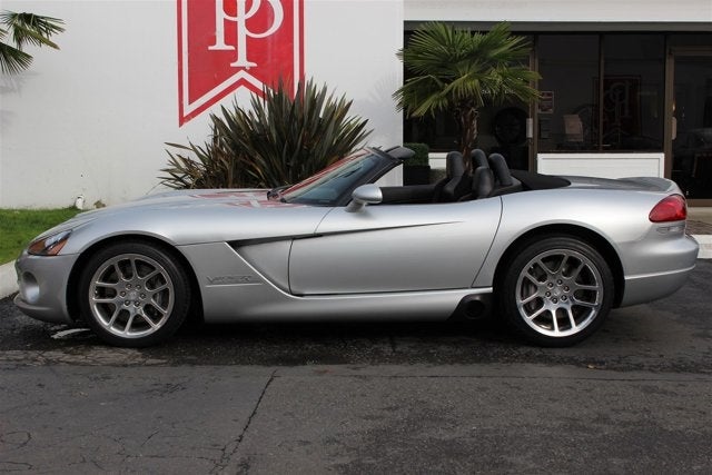 2003 Dodge Viper SRT-10