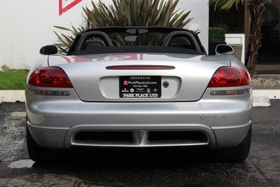 2003 Dodge Viper SRT-10