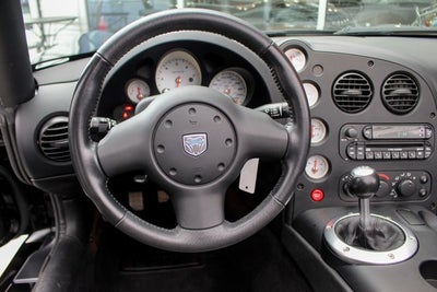 2005 Dodge Viper SRT10