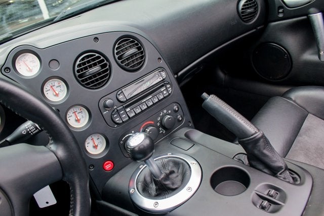 2005 Dodge Viper SRT10