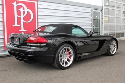 2005 Dodge Viper SRT10