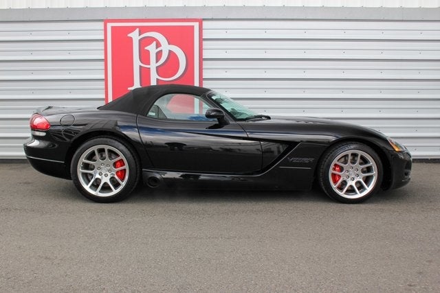 2005 Dodge Viper SRT10