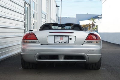 2004 Dodge Viper SRT10