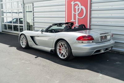 2004 Dodge Viper SRT10