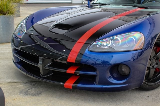 2005 Dodge Viper SRT-10
