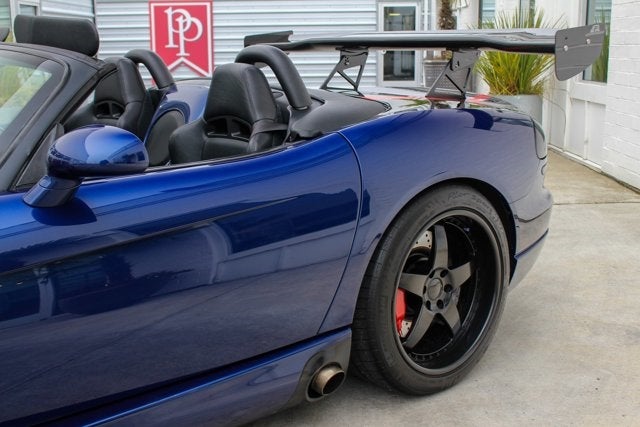 2005 Dodge Viper SRT-10