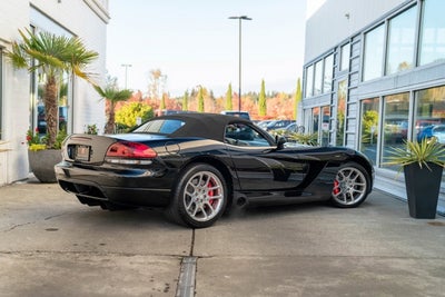 2004 Dodge Viper SRT10
