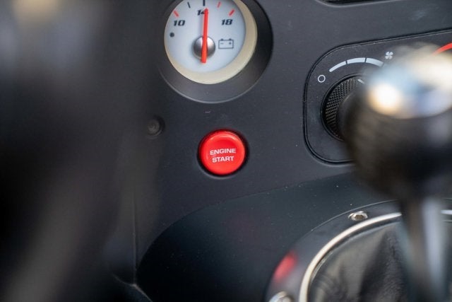 2004 Dodge Viper SRT10