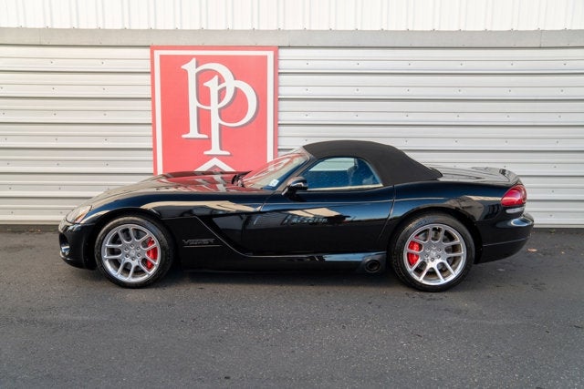 2004 Dodge Viper SRT10