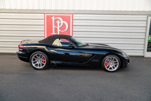 2004 Dodge Viper SRT10