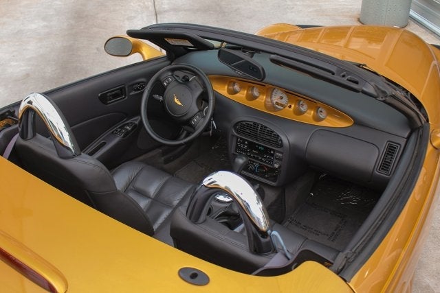 2002 Chrysler Prowler 2dr Roadster