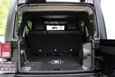 2012 Jeep Wrangler Unlimited Call of Duty MW3 Edition