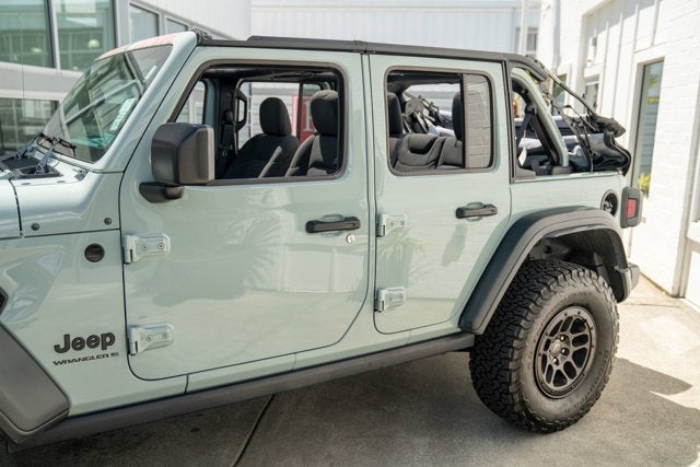 2023 Jeep Wrangler Willys Sport