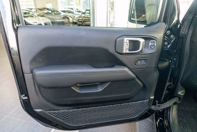 2021 Jeep Wrangler Unlimited Sahara Altitude