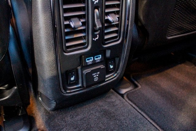 2015 Jeep Grand Cherokee SRT