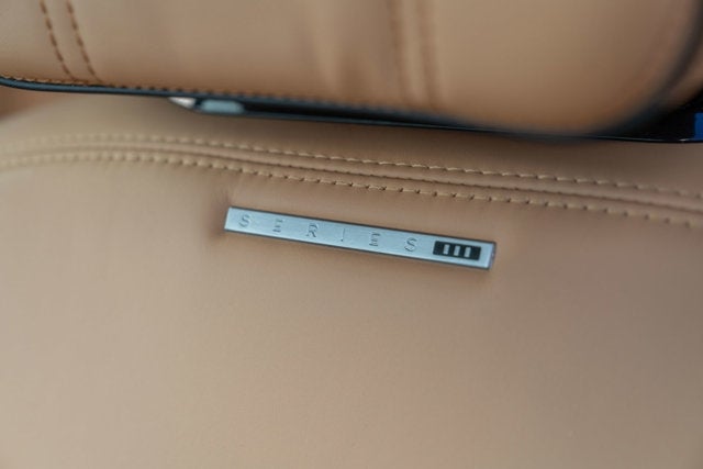 2022 Jeep Grand Wagoneer Series III