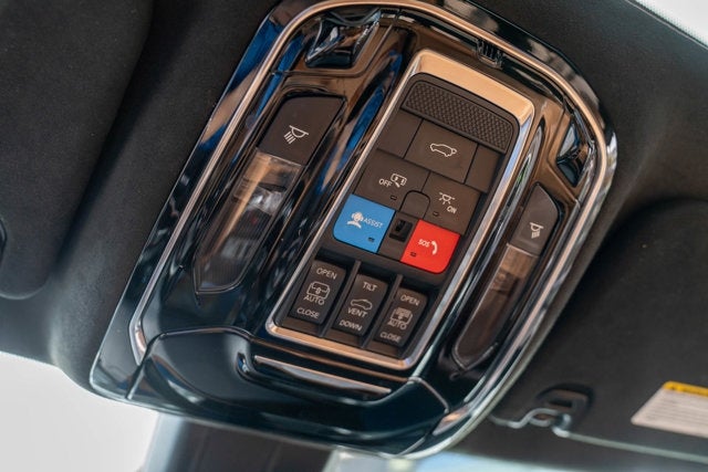 2022 Jeep Grand Wagoneer Series III
