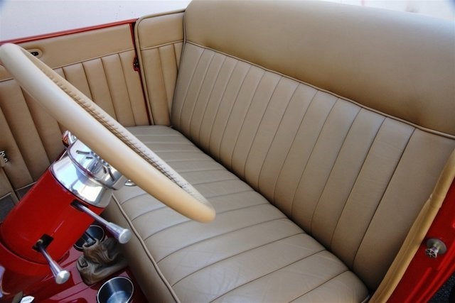 1932 Ford Hi-Boy Roadster Re-Creation