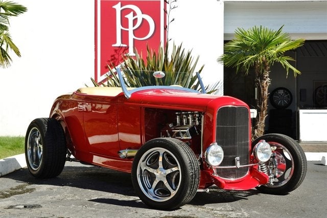 1932 Ford Hi-Boy Roadster Re-Creation