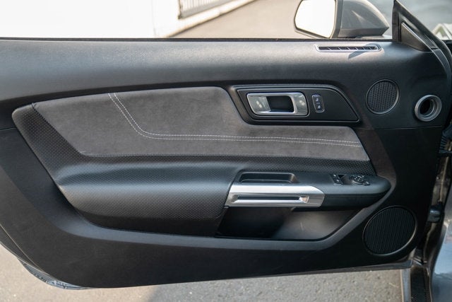 2021 Ford Mustang Saleen Black Label