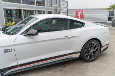 2022 Ford Mustang Mach 1