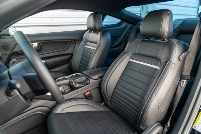 2022 Ford Mustang Mach 1