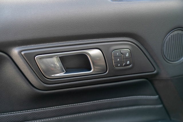 2022 Ford Mustang Mach 1