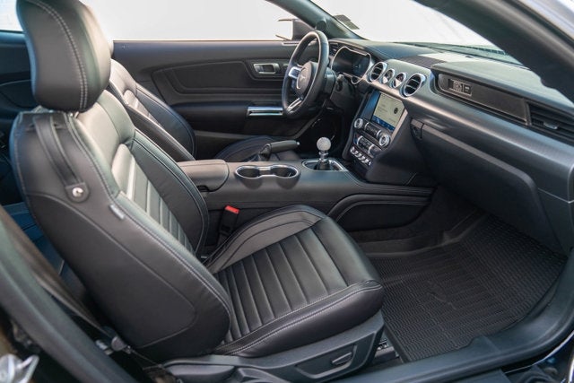 2022 Ford Mustang Mach 1