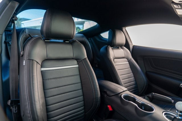 2022 Ford Mustang Mach 1