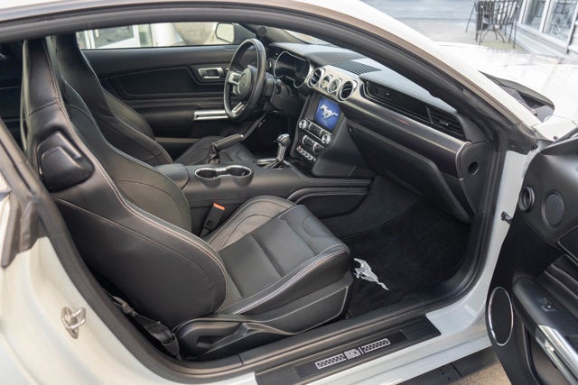 2022 Ford Mustang Mach 1