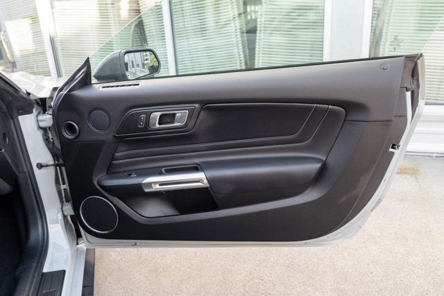 2022 Ford Mustang Mach 1