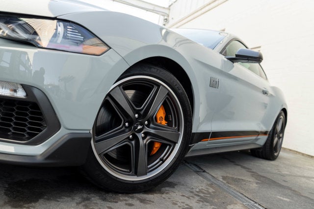 2022 Ford Mustang Mach 1