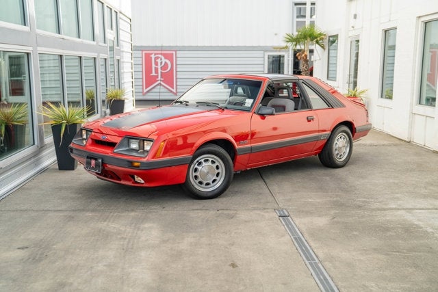 1986 Ford Mustang GT T-Top