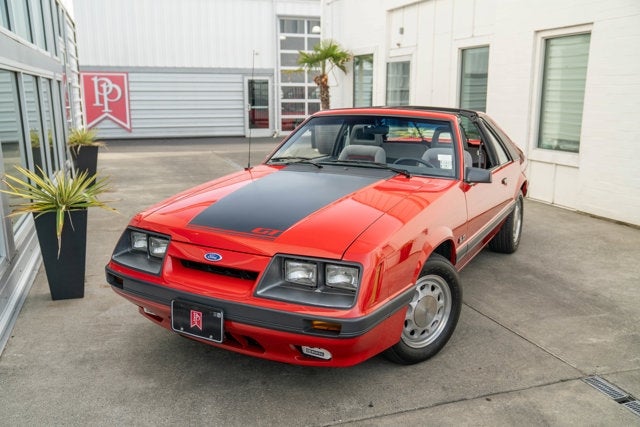 1986 Ford Mustang GT T-Top