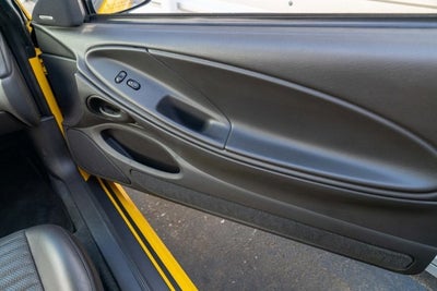 2004 Ford Mustang Premium Mach 1