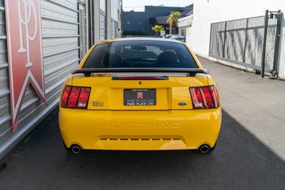 2004 Ford Mustang Premium Mach 1