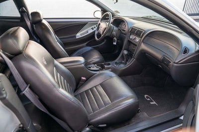 2000 Ford Mustang GT