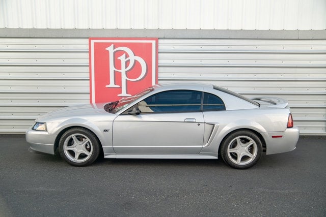2000 Ford Mustang GT