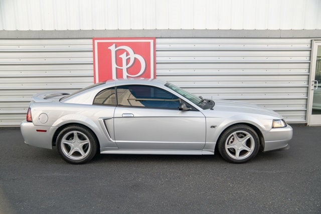 2000 Ford Mustang GT