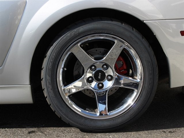 2004 Ford Mustang SVT Cobra