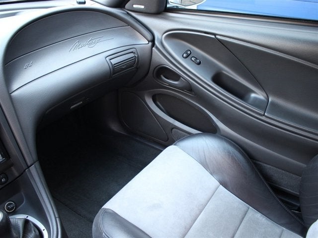 2004 Ford Mustang SVT Cobra