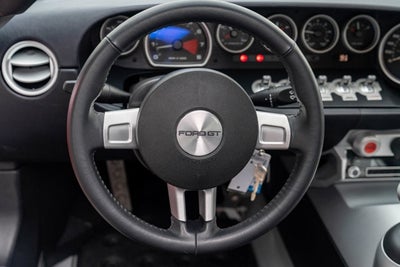 2005 Ford GT 2dr Cpe