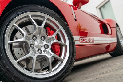 2005 Ford GT 2dr Cpe