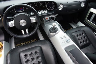 2005 Ford GT 2dr Cpe