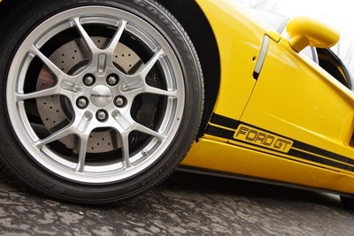 2005 Ford GT 2dr Cpe