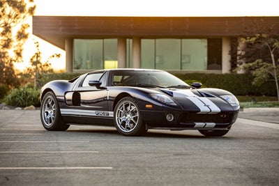 2005 Ford GT 2dr Cpe